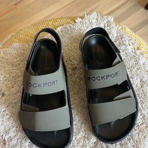 New Rockport Khaki Strap Sandals Size 3 Kid